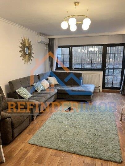 Militari - Gorjului  Apartament 3 camere  Decomandat - 76 mp  Loc Parcare - curte 25 mp